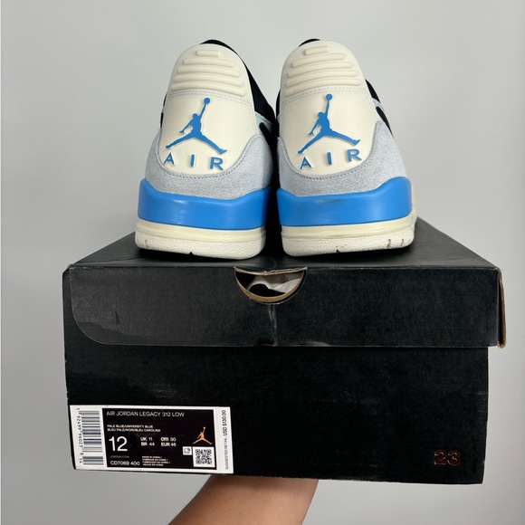 Air Jordan Legacy 312 Low Pale Blue Size 12 - Picture 2 of 5